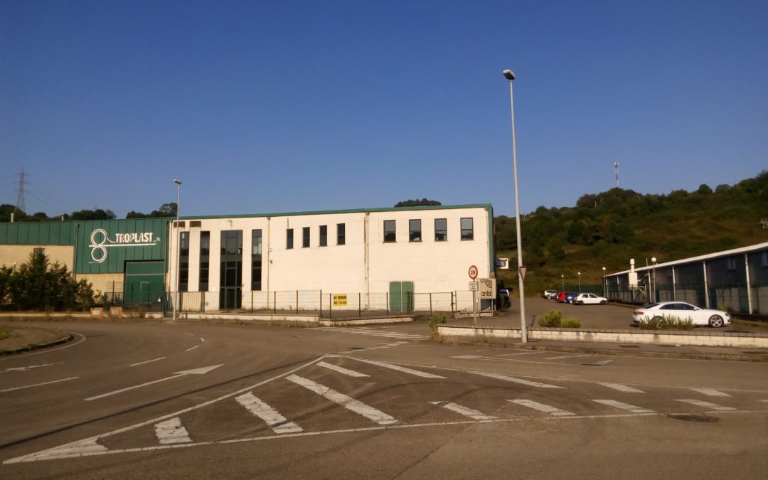 Venta Nave 100 % instalada contra incendios – Polígono Somonte – Gijón